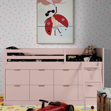 Lola and The Kite Poster