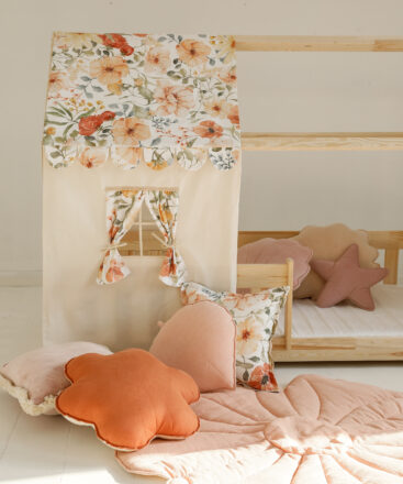 Flower Linen Pillow Orange