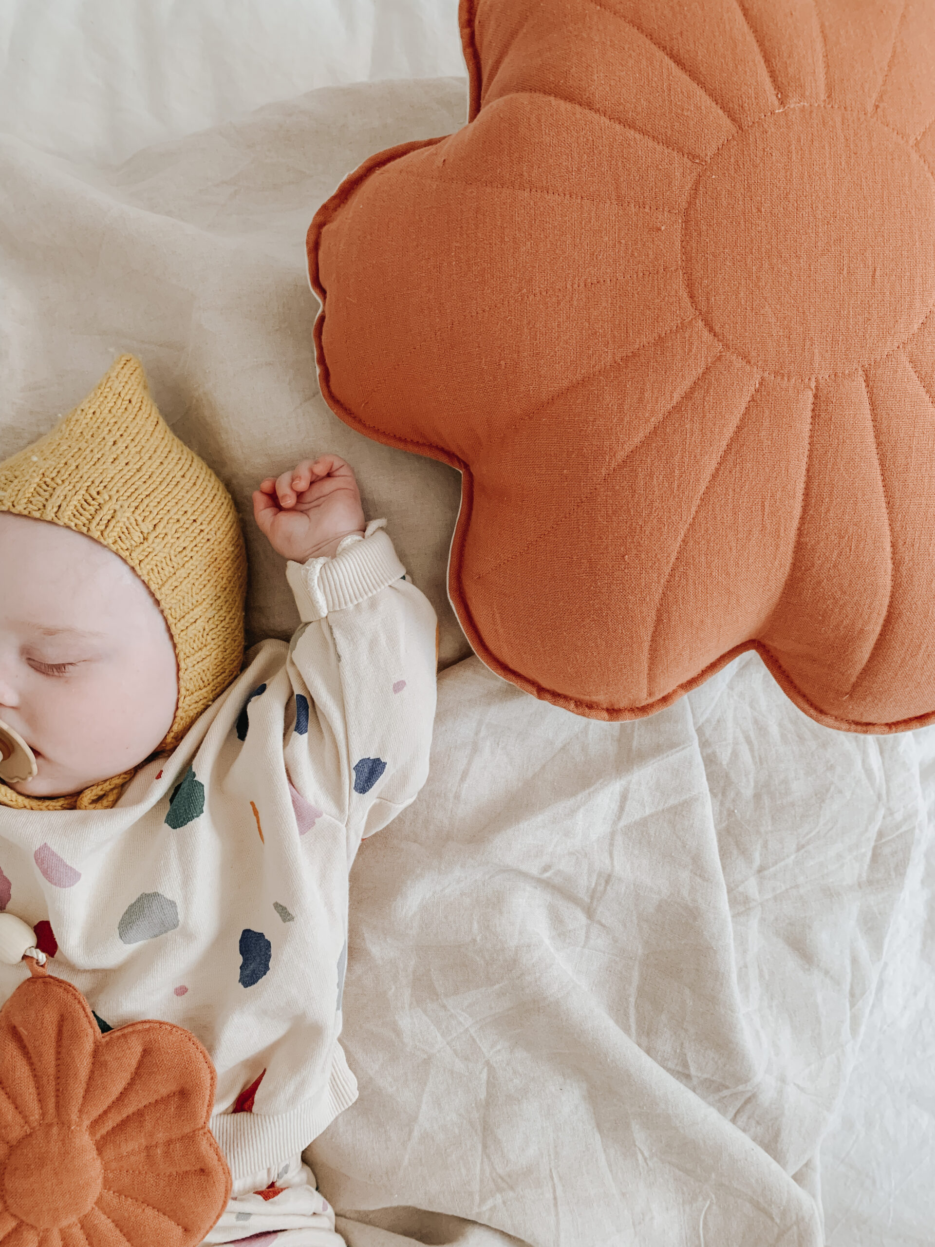 Flower Linen Pillow Orange - Image 5