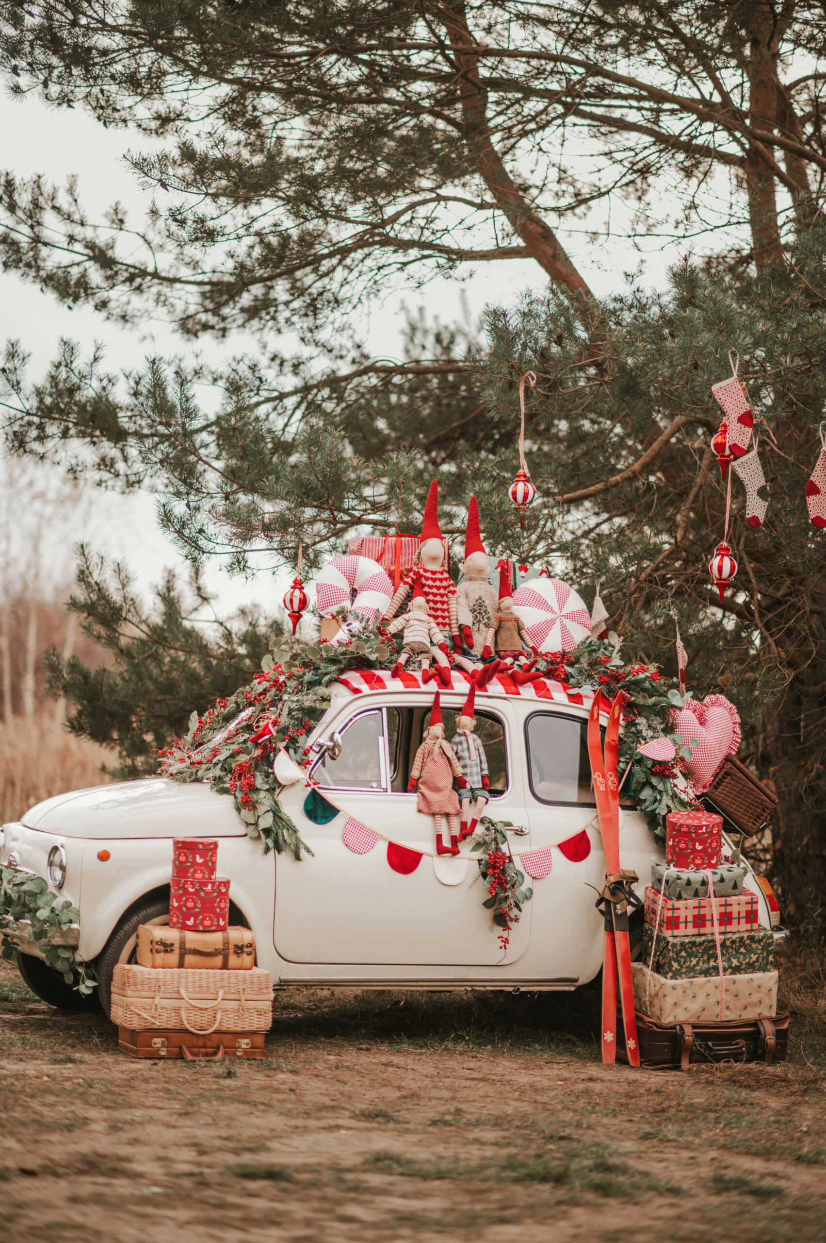 red checked garland Christmas theme