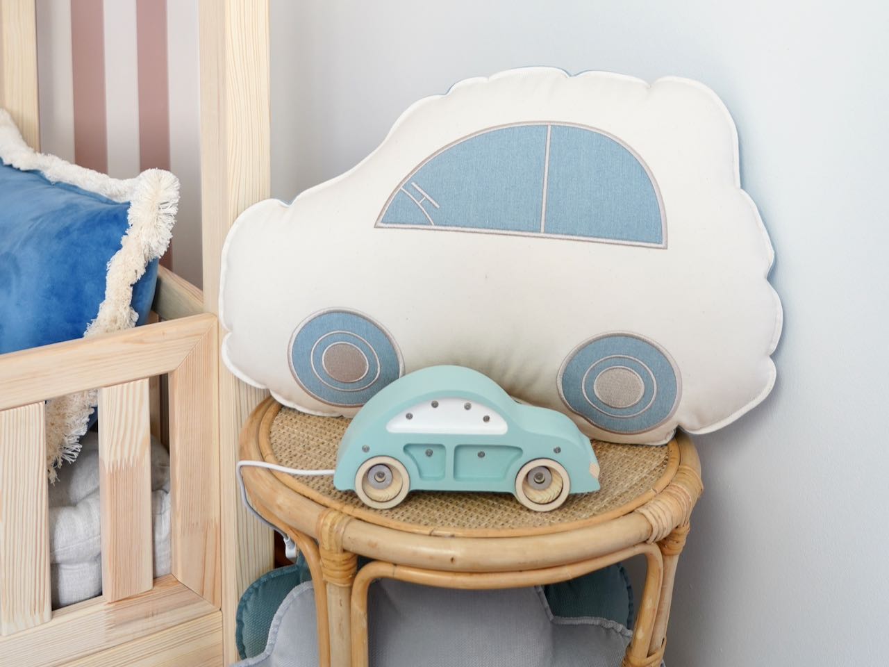 Car Jeans Pillow - Image 8