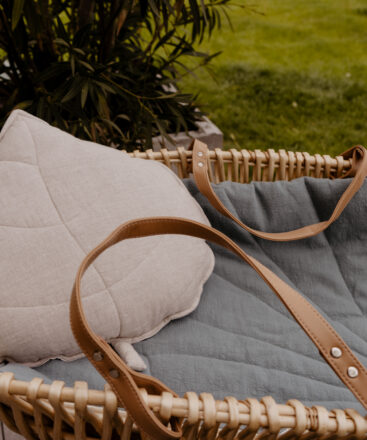 Linen Leaf Pillow – Beige