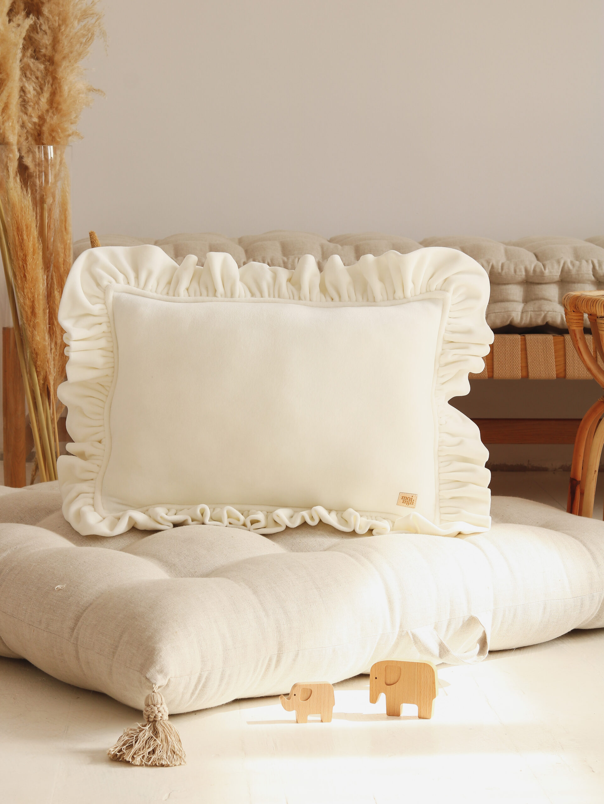 Velvet Pillow with Frills – White - big, soft, comfy, beautiful