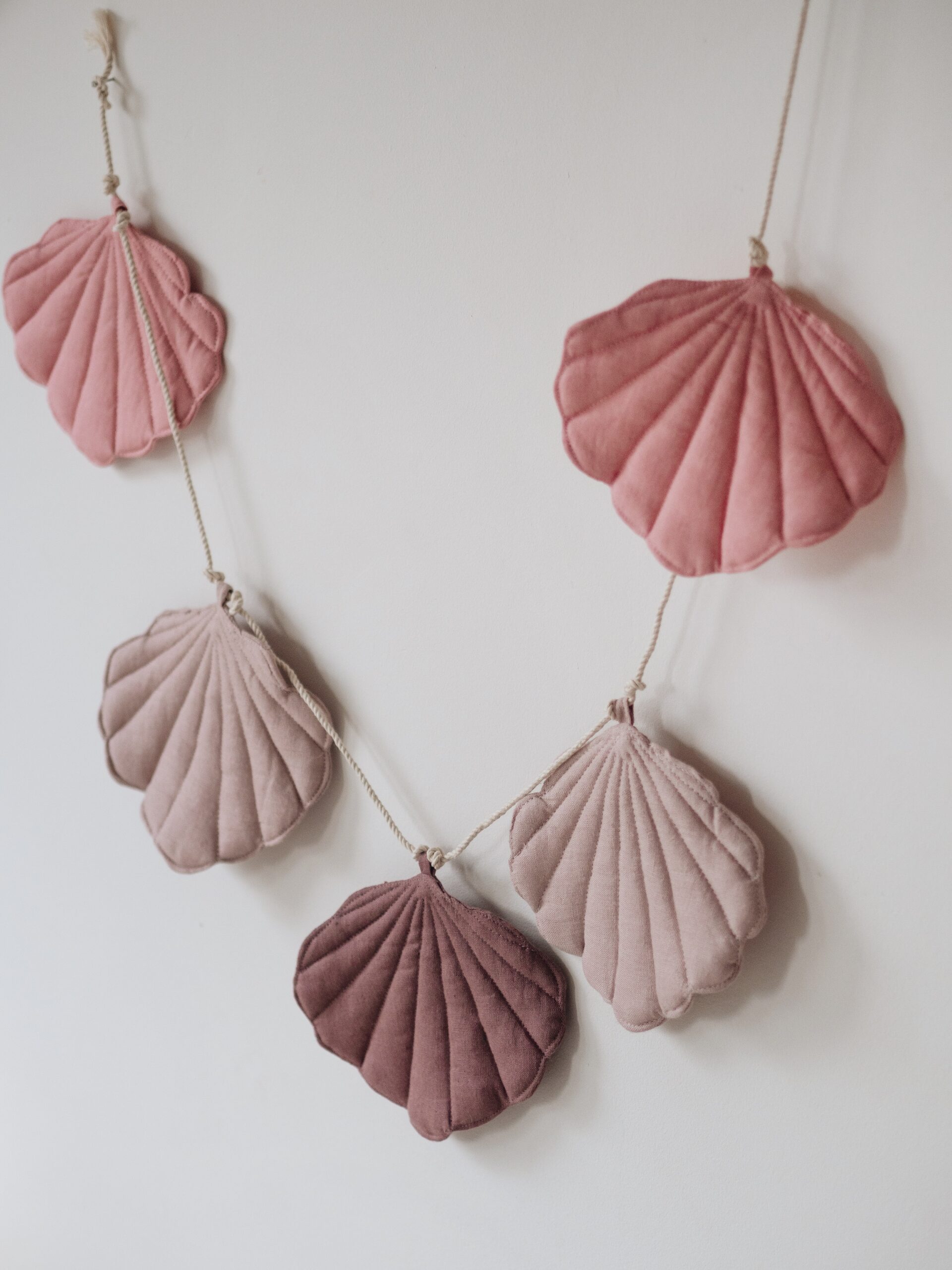 Linen Shell Garlands– in 3 pink shades - light, dark and brown pink