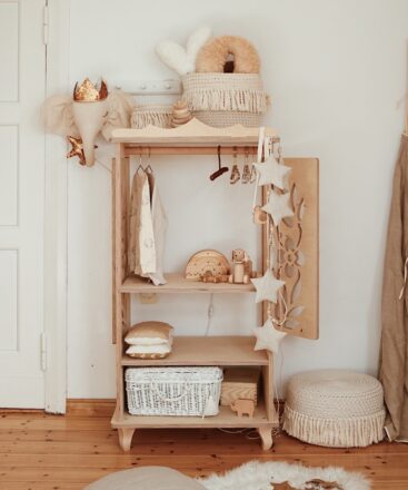 linen star garland decoration to beige and organic kids room