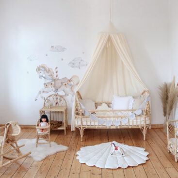 canopy-raw-cotton-moimili-room-decoration for kids rooms